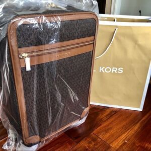 MICHAEL KORS Brown Signature Trolley 4 Wheeler Luggage Bag 1 SUITCASE ONLY
